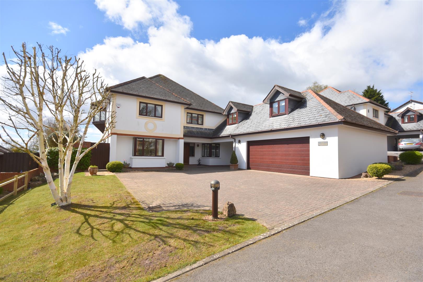 2 The Oaklands, Pen-Y-Turnpike Road, Dinas Powys, CF64 4HH